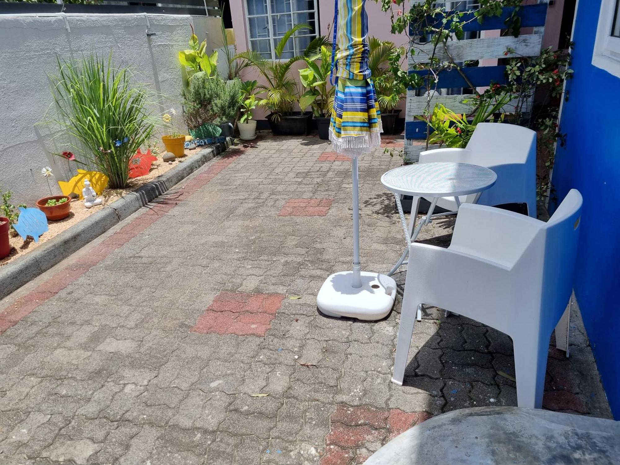 Ferienwohnung Casa Frangipani Mauritius Trou d'Eau Douce Exterior foto